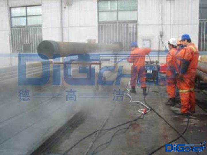 高壓熱水清洗作業(yè)
