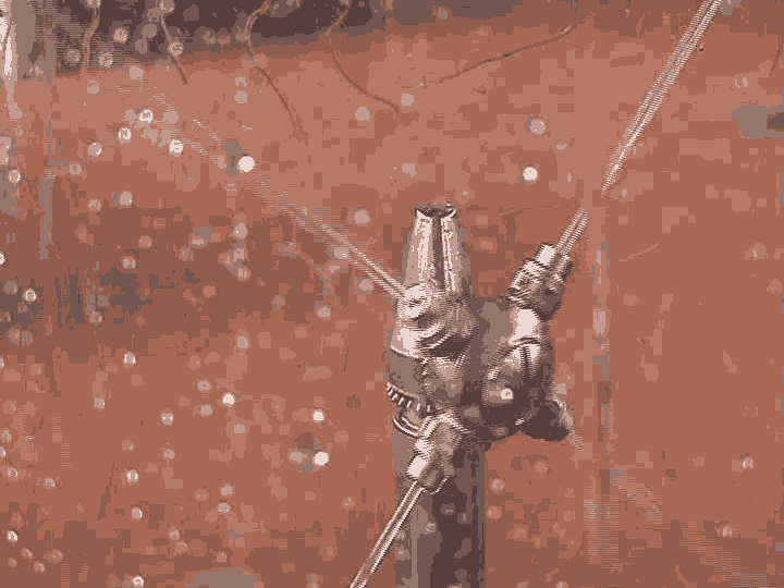 高壓水反應(yīng)釜清洗執(zhí)行機(jī)構(gòu)